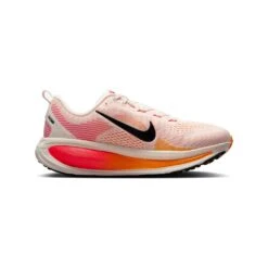 Nike Women's Vomero 18